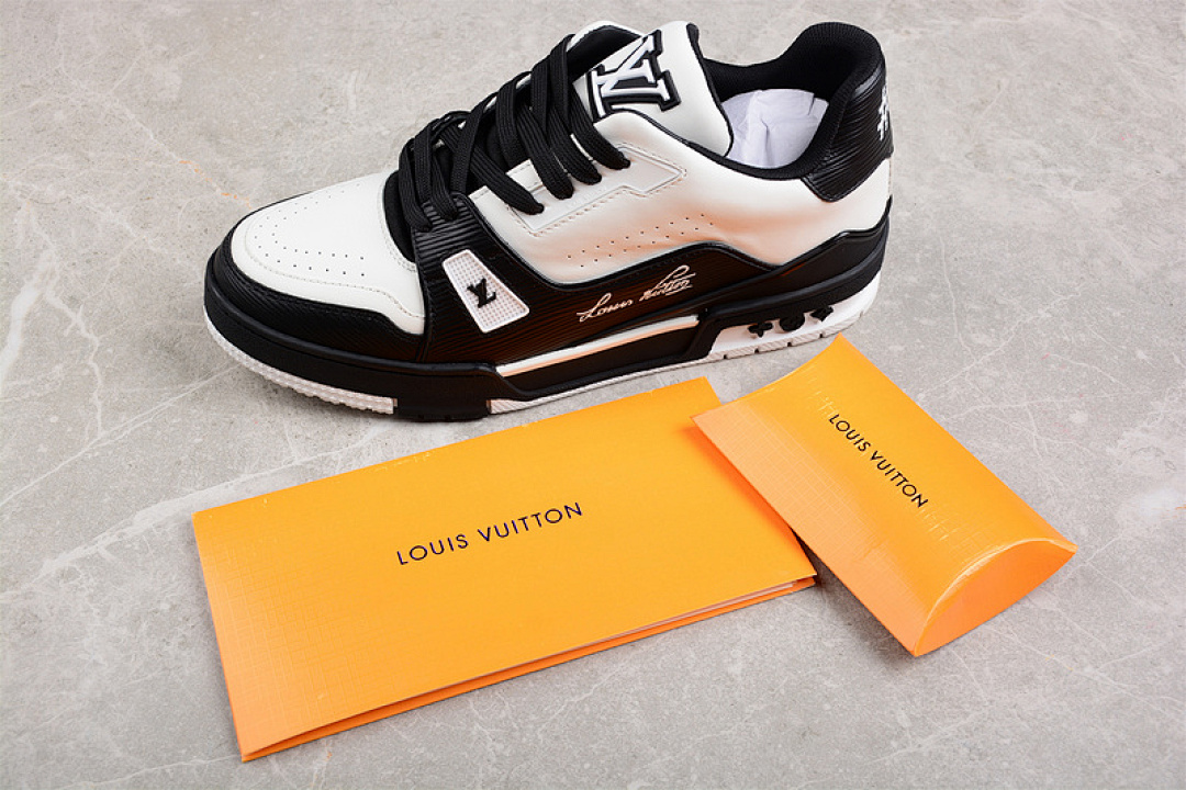 Louis Vuitton [L*V LOW TRAINER SNEAKERS BLACK/WHITE/BLACK]-[MAN:38-45] - Image 3