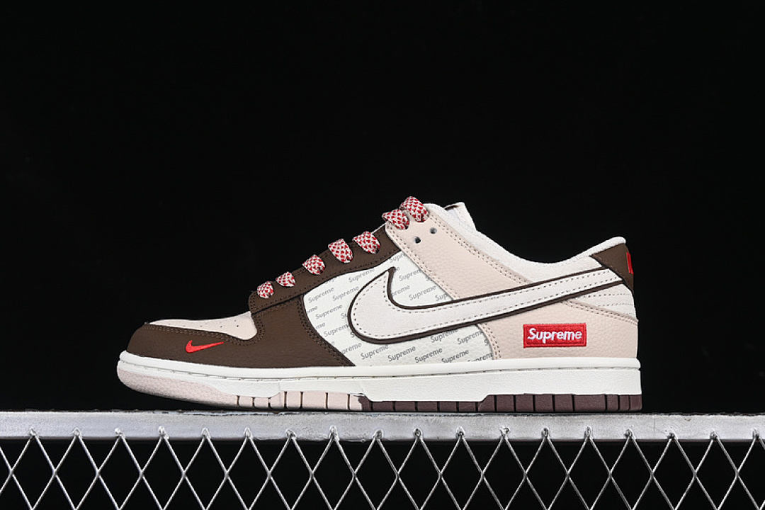 Supreme [DJ2024-091]-[SB DUNK LOW SUPREME WHITE/GREY/BROWN/RED]-[WOMAN:36-39]-[MAN:40-45], photo 1