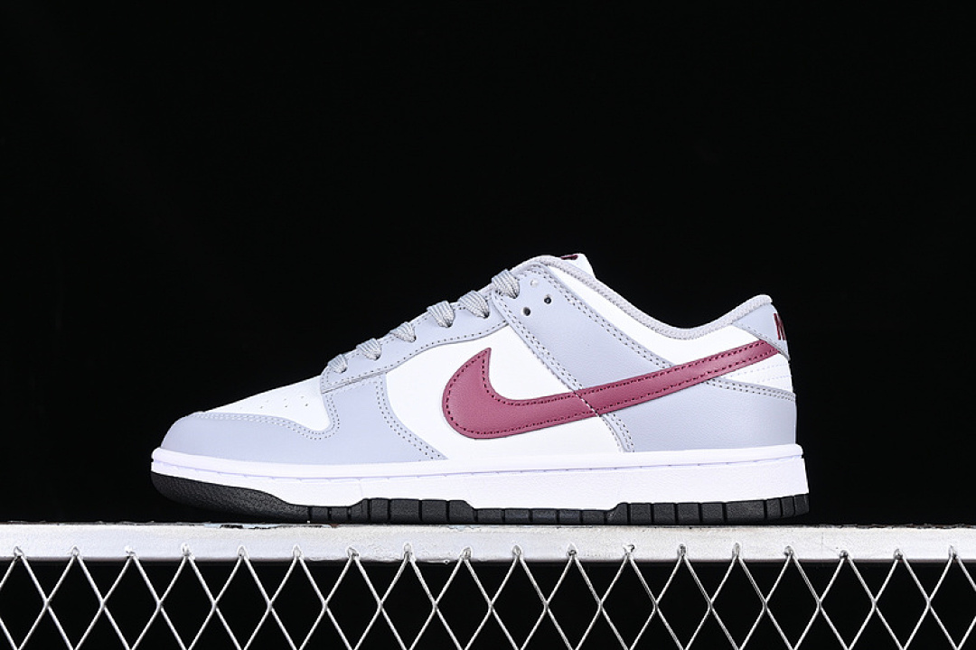 Unbranded [DD1503-122]-[DUNK LOW PALE IVORY/REDWOOD/LIGHT SILVER/SAIL/BLACK]-[WOMAN:36-39]-[MAN:40-46], photo 1