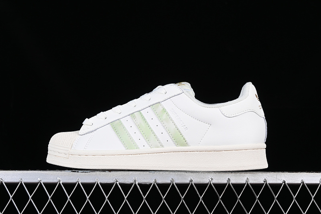 Unbranded [HQ6668]-[SUPERSTAR WHITE/GREEN/GREY]-[WOMAN:35.5-40], photo 1
