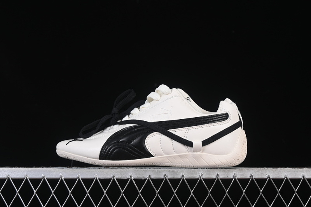 Puma [404391-01]-[ROSE X PUMA SPEEDCAT WHITE/BLACK]-[WOMAN:35-39]-[MAN:40-45], photo 1