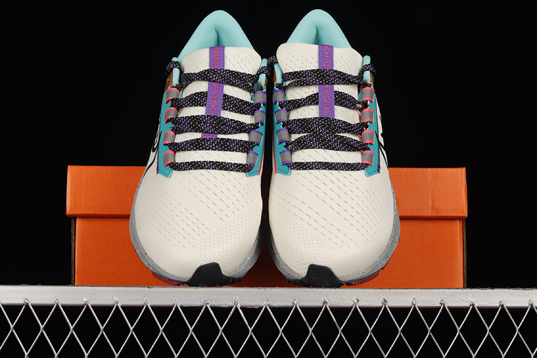 Nike [DO2337-100]-[AIR ZOOM PEGASUS 38 RUNNING CLUB SAIL/LIGHT SMOKE GREY/RATTAN/BLACK]-[MAN:39-45] - Image 13