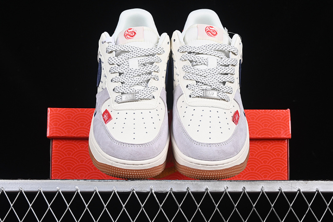 Nike [XS1958-502]-[AIR FORCE 1 07 LOW WHITE/GREY/RED/BLUE]-[WOMAN:36-39]-[MAN:40-45] - Image 13