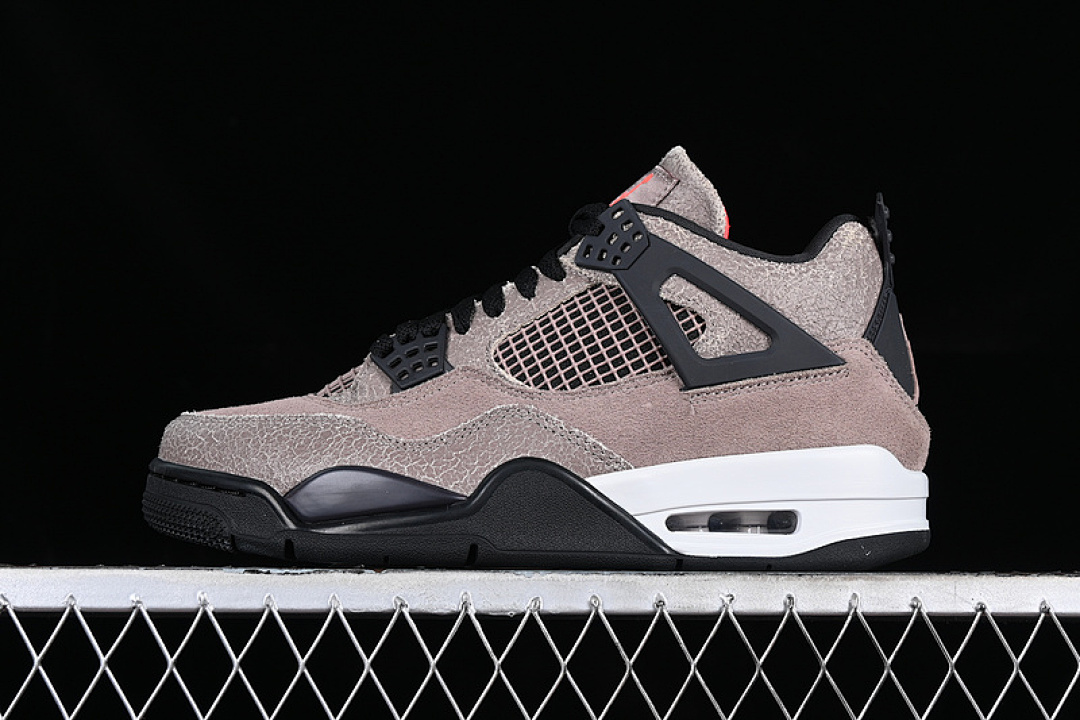 Jordan Jordan [DB0732-200]-[OG AIR 4 RETRO TAUPE HAZE/OIL GREY/OFF WHITE/INFRARED]-[UNISEX:40-50.5], photo 1