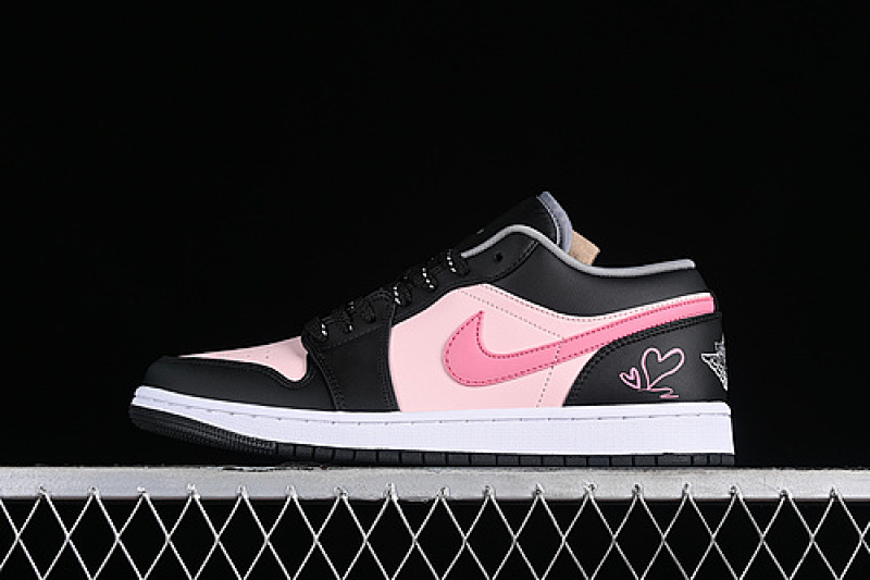 Jordan AIR Jordan 1 LOW BLACK/MEDIUM GREY/WHITE · 553558-040, photo 1