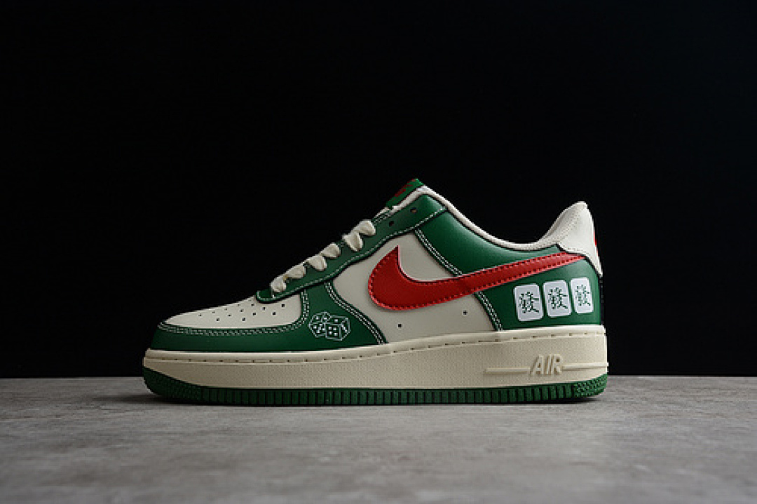 Nike [CW2288-666]-[AIR FORCE 1 07 LOW WHITE/GREEN/RED]-[WOMAN:36-39]-[MAN:40-45], photo 1