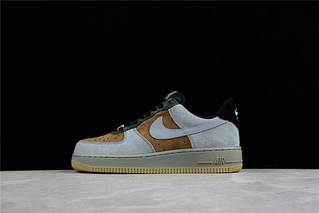 Nike [CQ5059-101]-[AIR FORCE 1 LOW CHRISTMAS BLACK/BROWN/REFLECTIVE SILVER]-[UNSIEX:36-45], photo 1