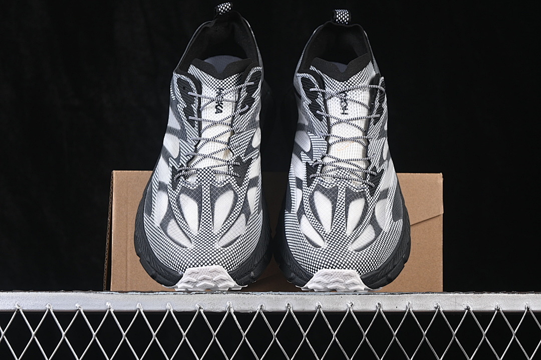 Hoka [1168971-BWHT]-[HOKA ONE MAFATE SPEED 4 LITE BLACK/WHITE]-[WOMAN:36-39]-[MAN:40-46] - Image 13