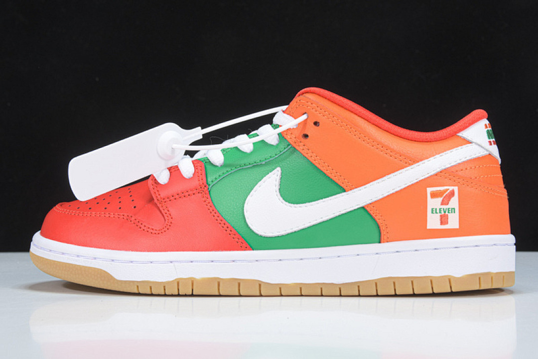 Unbranded [CZ5130-600]-[7-ELEVEN X SB DUNK LOW RED/ORANGE/GREEN-WHITE]-[MAN:40-46], photo 1