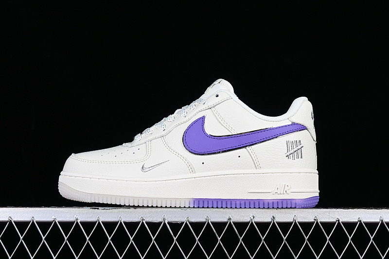 Nike Nike AIR FORCE 1 07 LOW WHITE/PURPLE · BS9055-733, photo 1