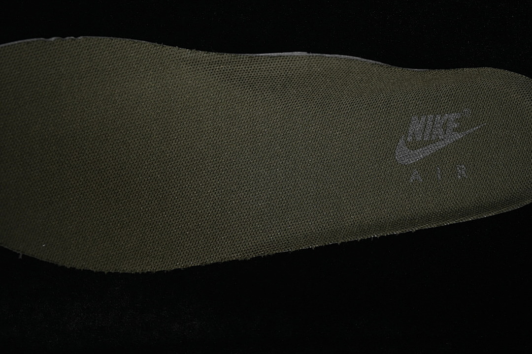 Nike [IB6388-200]-[AIR FORCE 1 07 LOW CASUAL SNEAKERS ARMY GREEN/WHITE]-[WOMAN:36-39]-[MAN:40-45] - Image 3