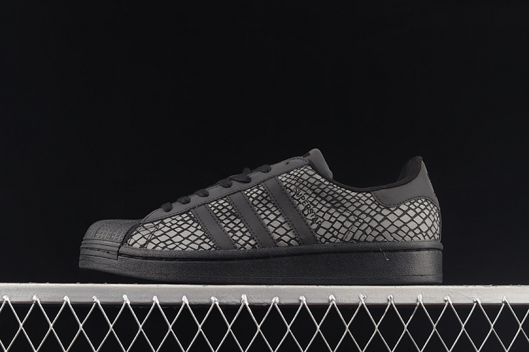 Unbranded [FY6014]-[ATMOS X SUPERSTAR R-SNK CORE BLACK/CORE BLACK/GREY SIX]-[WOMAN:35.5-39]-[MAN:40-45], photo 1