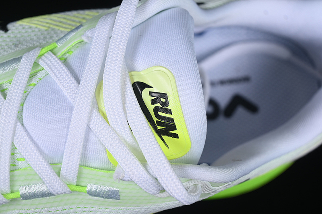 Nike [HM6804-102]-[AIR ZOOM VOMERO 18 WHITE/ELECTRIC GREEN/VOLT/BLACK]-[WOMAN:36-39]-[MAN:40-46] - Image 9