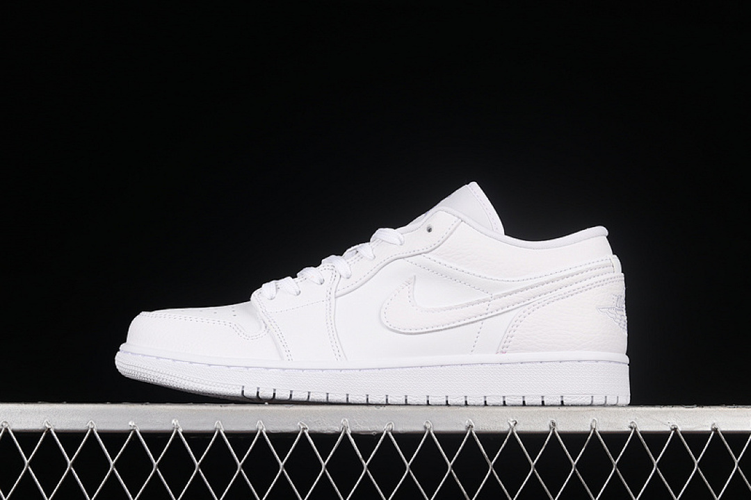 Jordan [553558-130]-[AIR JORDAN 1 LOW WHITE/WHITE/WHITE]-[MAN:40-45], photo 1