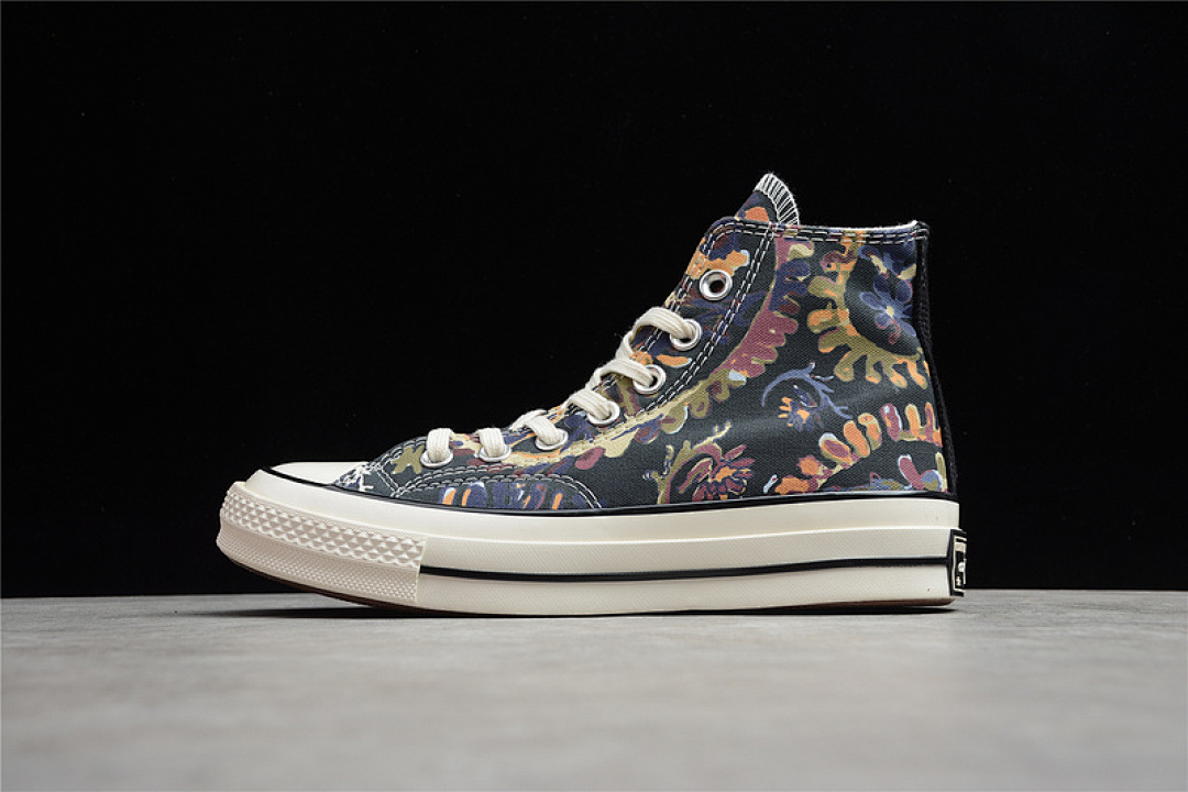 Converse [572546C]-[CHUCK TAYLOR ALL STAR 70S HIGH TOP FALL FLORALS BLACK/MULTI-COLOR/EGRET], photo 1