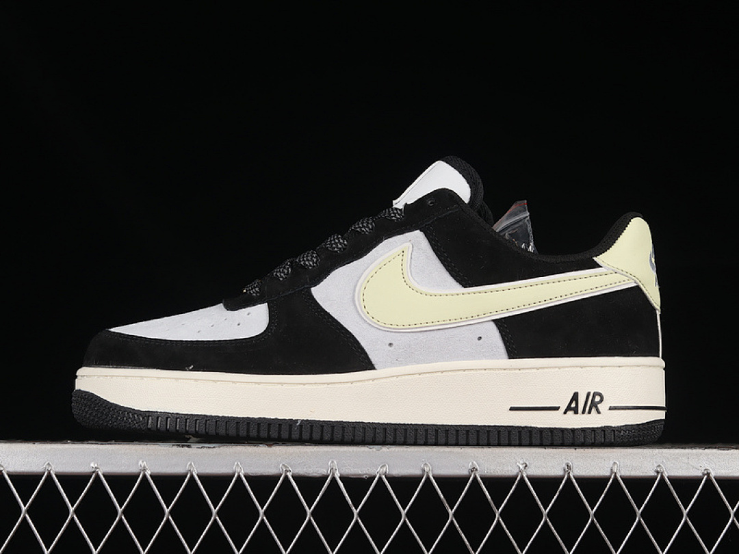 Nike [DE0023-806]-[AIR FORCE 1 LOW 07 BLACK/WHITE/CREAM]-[WOMAN:36-39]-[MAN:40-45], photo 1