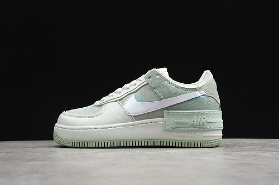 Nike Nike AIR FORCE 1 SHADOW SPRUCE AURA WHITE/LIGHT GREY · CW2655-001, photo 1