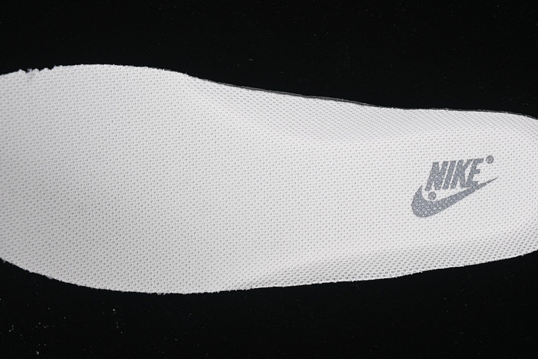 Nike [DM6688-050]-[AIR FORCE 1 07 LOW CDG WHITE/RED/GREY]-[WOMAN:36-39]-[MAN:40-45] - Image 5