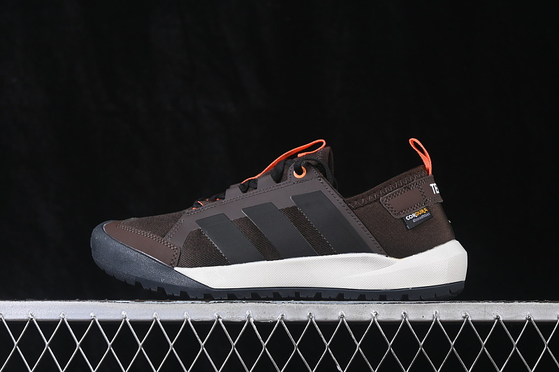 TERREX DAROGA 25 CASUAL LIFE SHOES BROWN/COFFEE · KH6688, photo 1