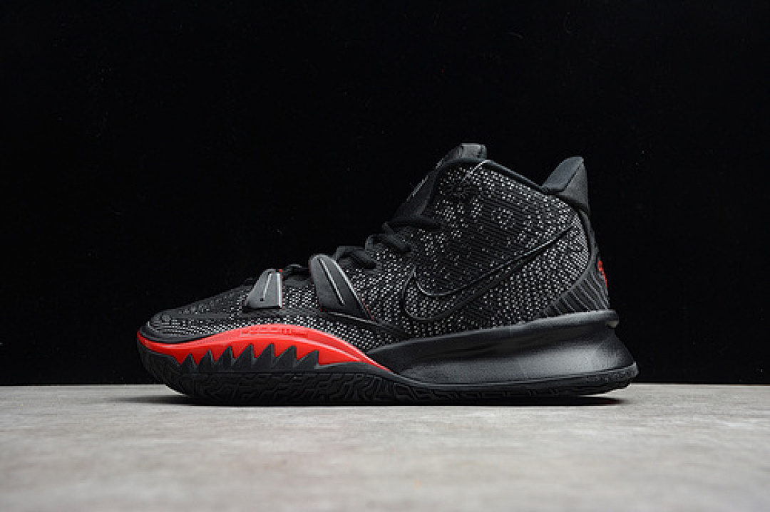 Unbranded [CQ9327-001]-[KYRIE 7 BRED BLACK/UNIVERSITY RED-WHITE]-[MAN:39-46], photo 1