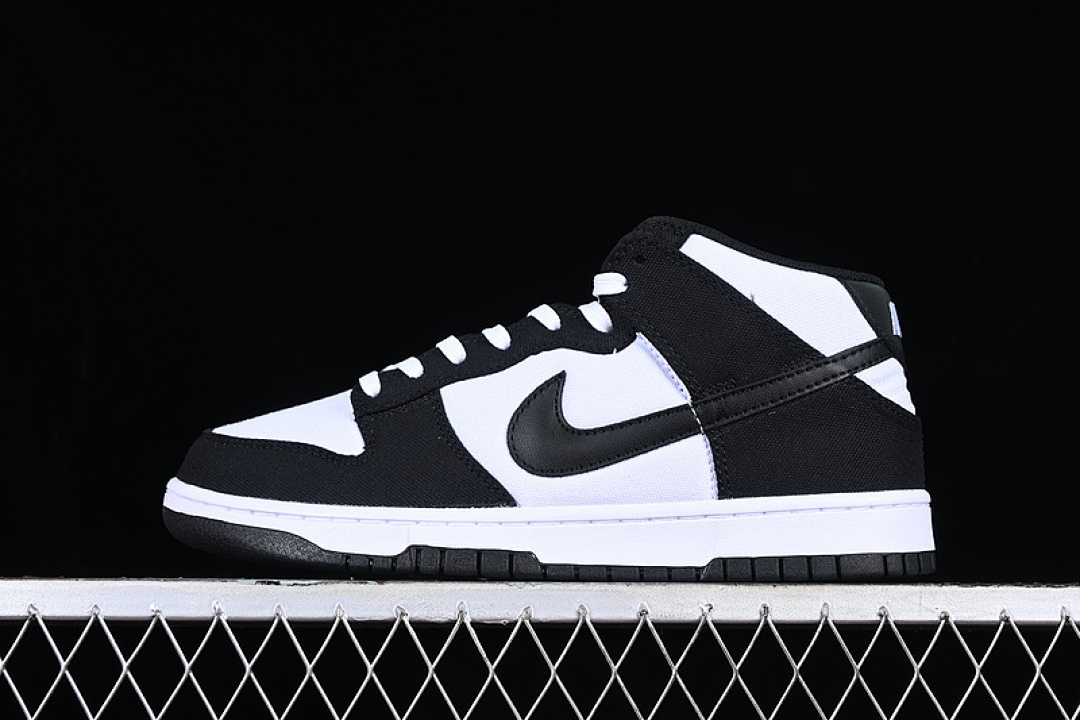 Nike DUNK MID PANDA SAIL/SAIL/BLACK/BLACK · DV0830-102, photo 1