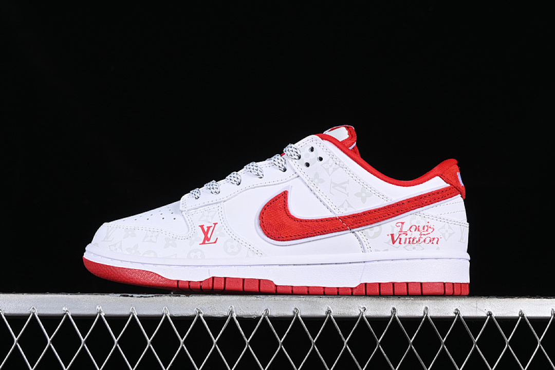 Unbranded [DD1391-124]-[SB DUNK LOW L*V WHITE/RED]-[WOMAN:36-39]-[MAN:40-45], photo 1