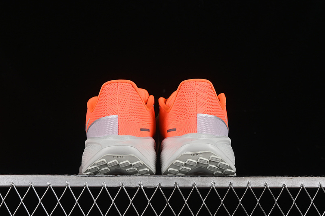 Nike [HQ2938-800]-[AIR ZOOM PEGASUS 41 HYPER CRIMSON/SAFETY ORANGE/PHOTON DUST/METALLIC (SILVER]) - Image 15