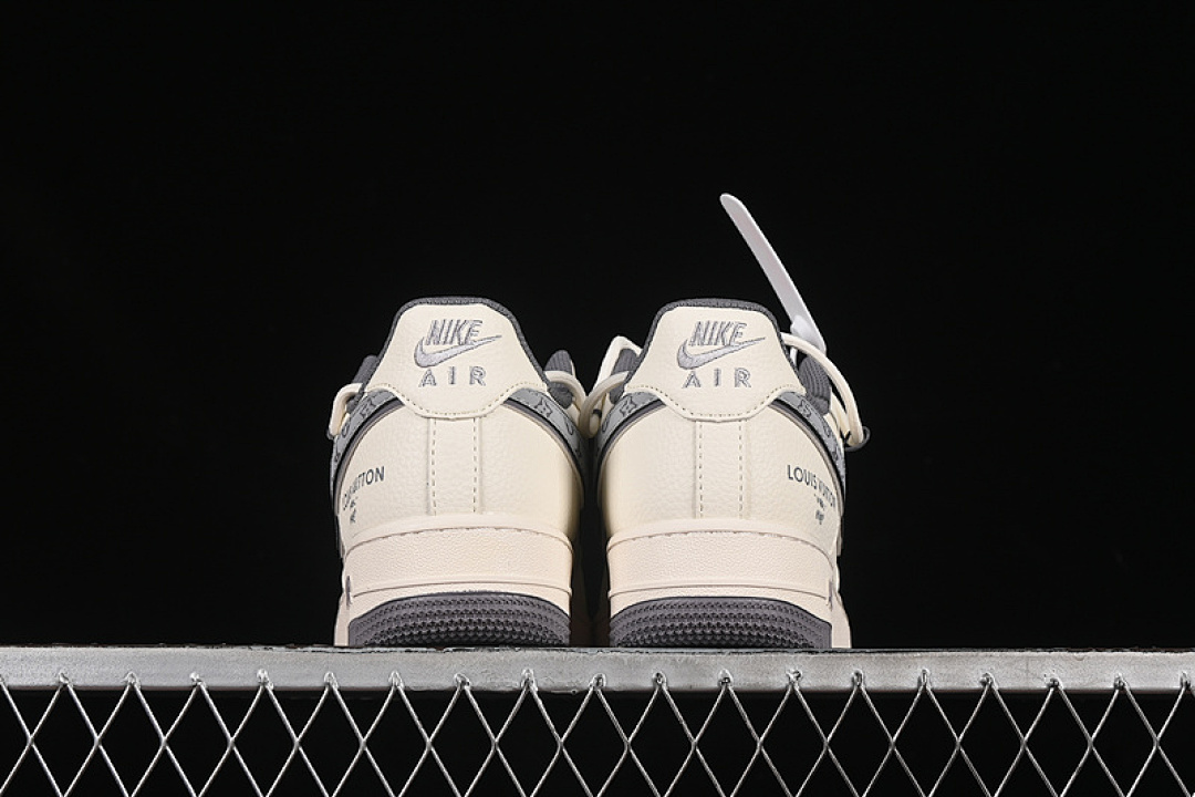 Nike [DM6868-067]-[AIR FORCE 1 07 LOW LV WHITE/GREY]-[WOMAN:36-39]-[MAN:40-45] - Image 14