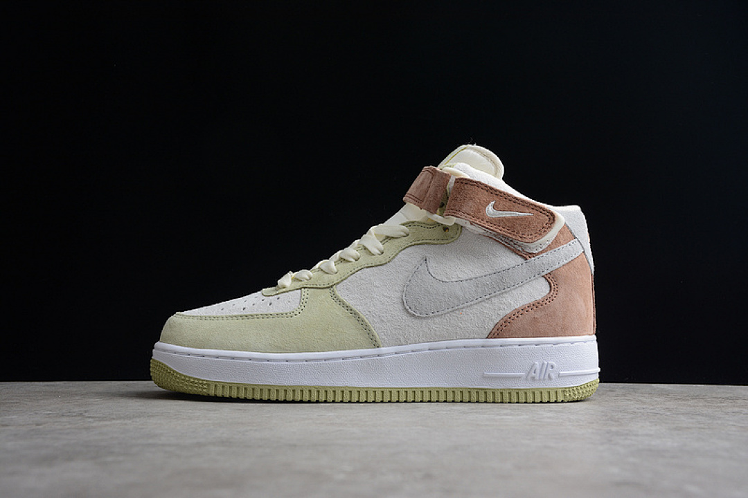 Nike [AL6896-558]-[AIR FORCE 1 07 MID GRASS GREEN/LIGHT GREY/LIGHT BROWN]-[WOMAN:36-39]-[MAN:40-45], photo 1