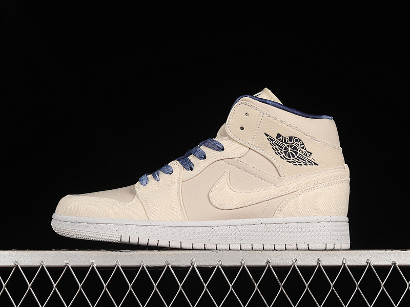 Jordan AIR Jordan 1 MID SE SANDDRIFT SUMMIT WHITE/MIDNIGHT NAVY · DM9126-104, photo 1
