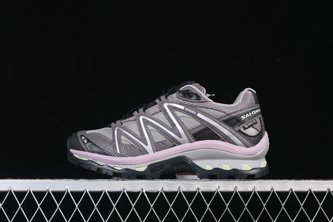 On Running [491277-20]-[XT-QUEST GREY/BLACK/PURPLE]-[WOMAN:36-39]-[MAN:40], photo 1