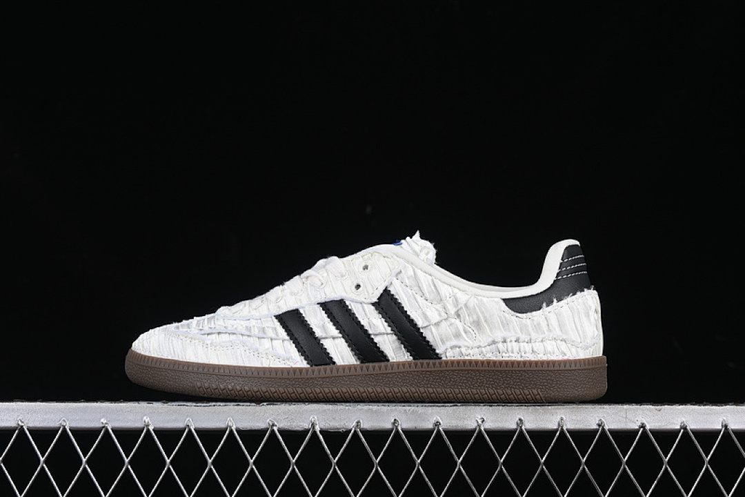 Adidas Adidas CAROLINE HU X CLOT SAMBA REVERIE OFF WHITE/BLACK · JQ4748, photo 1