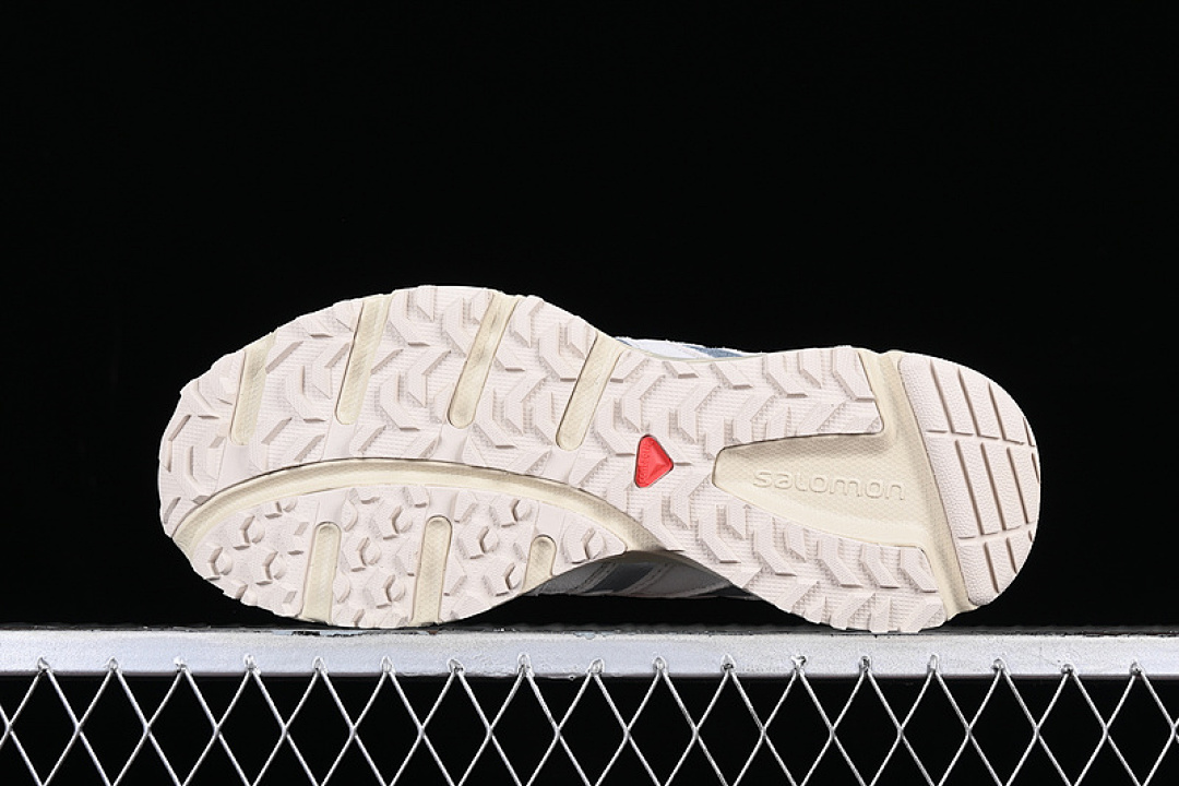 On Running [472928-22]-[X MISSION 4 SUEDE OUTDOOR OFF ROADING WHITE/SILVER]-[WOMAN:36-39]-[MAN:40-45] - Image 14
