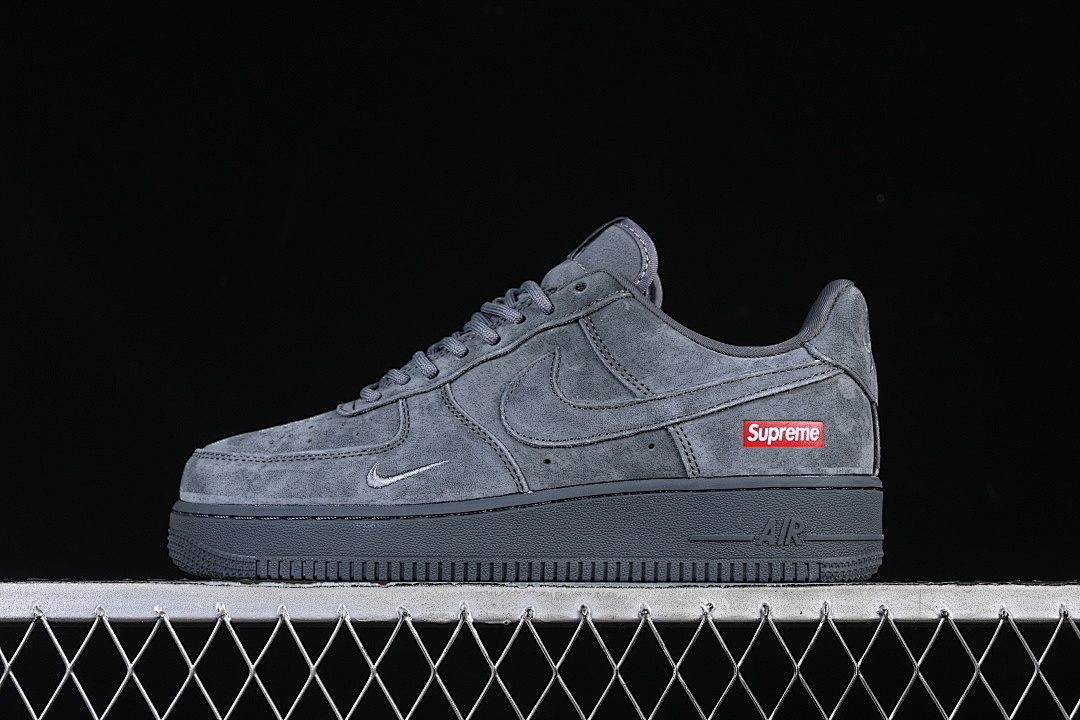 Nike [DF0188-115]-[AIR FORCE 1 07 LOW SUPREME DARK GRAY/GREY]-[WOMAN:36-39]-[MAN:40-45], photo 1