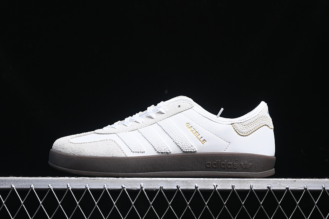 Off-White Adidas CLOT ORIGIALS GAZELLE INDOOR OFF WHITE/FOOTWEAR WHITE/GUM · IH3719, photo 1
