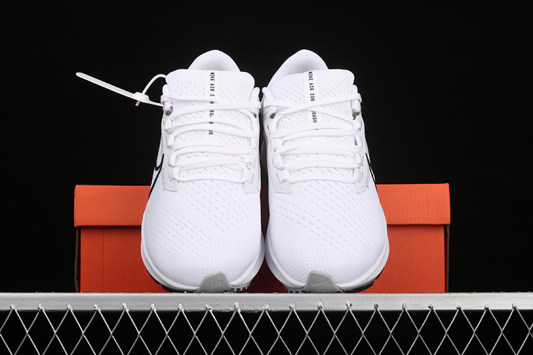 Nike [CW7356-100]-[AIR ZOOM PEGASUS 38 WHITE/PURE PLATINUM/VOLT/BLACK]-[WOMAN:36-39]-[MAN:40-45] - Image 10