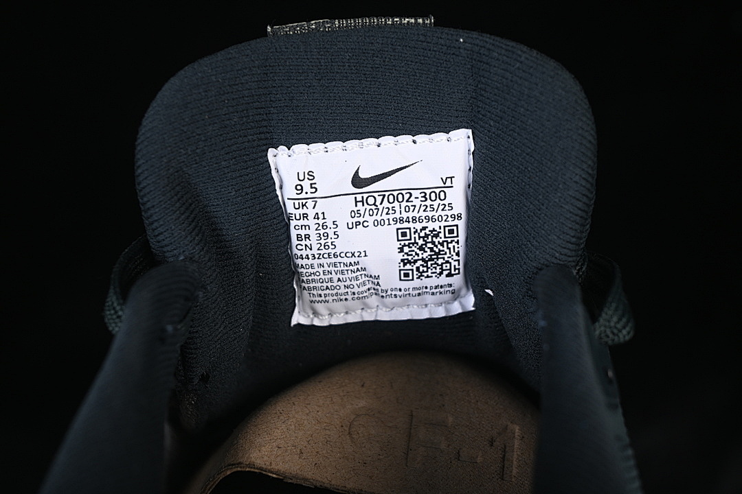 Nike [HQ7002-300]-[VOMERO 18 GORE-TEX SEAWEED/LIGHT LIQUID LIME/CYBER]-[WOMAN:36-39]-[MAN:40-46] - Image 6