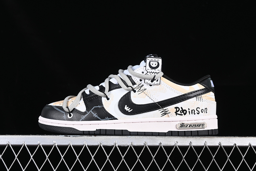 Nike DUNK LOW SB WHITE/BLACK · DD1391-100, photo 1