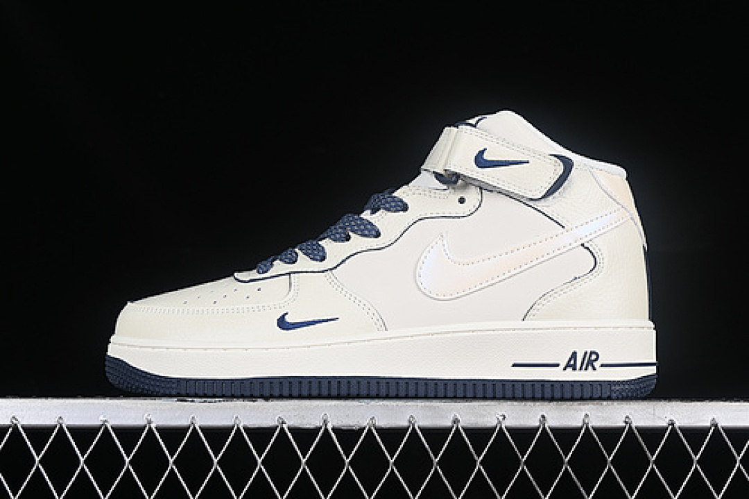 Nike [SG2356-801]-[AIR FORCE 1 07 MID WHITE/BLUE]-[WOMAN:36-39]-[MAN:40-45], photo 1