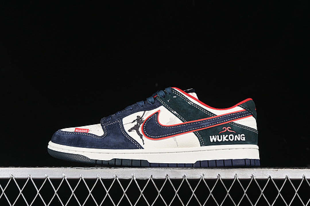Unbranded [DJ2024-035]-[SB DUNK LOW WHITE/RED/GREEN]-[WOMAN:36-39]-[MAN:40-45], photo 1