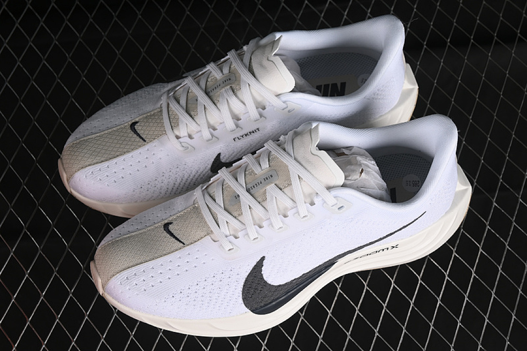Nike [FQ7262-100]-[AIR ZOOM PEGASUS 35 WHITE/SAIL/LIGHT OREWOOD BROWN/ANTHRACITE]-[UNISEX:36-46] - Image 11