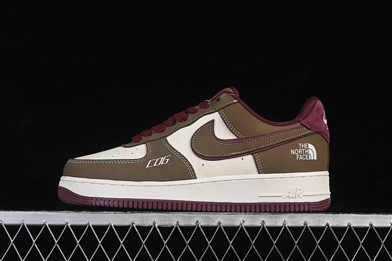 Nike Nike AIR FORCE 1 07 LOW CASUAL SNEAKERS WHITE/BROWN · BK1916-011, photo 1