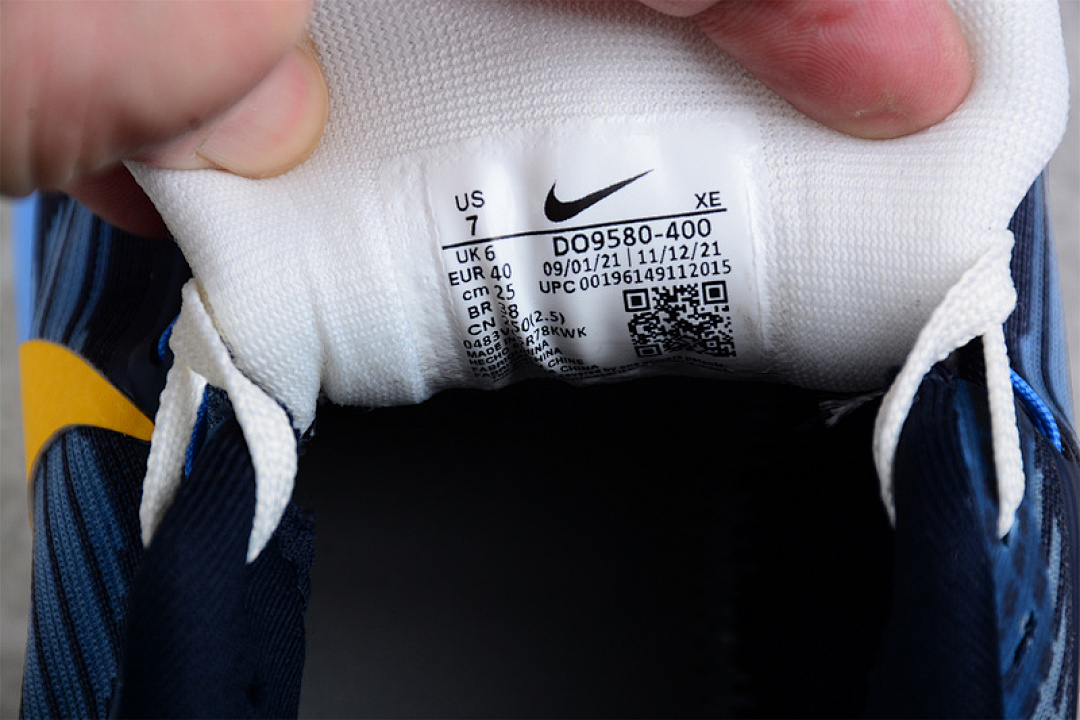 Nike [DO9580-400]-[AIR ZOOM PEGASUS 39 UNIVERSITY BLUE/AMARILLO/YELLOW]-[MAN:39-45] - Image 3