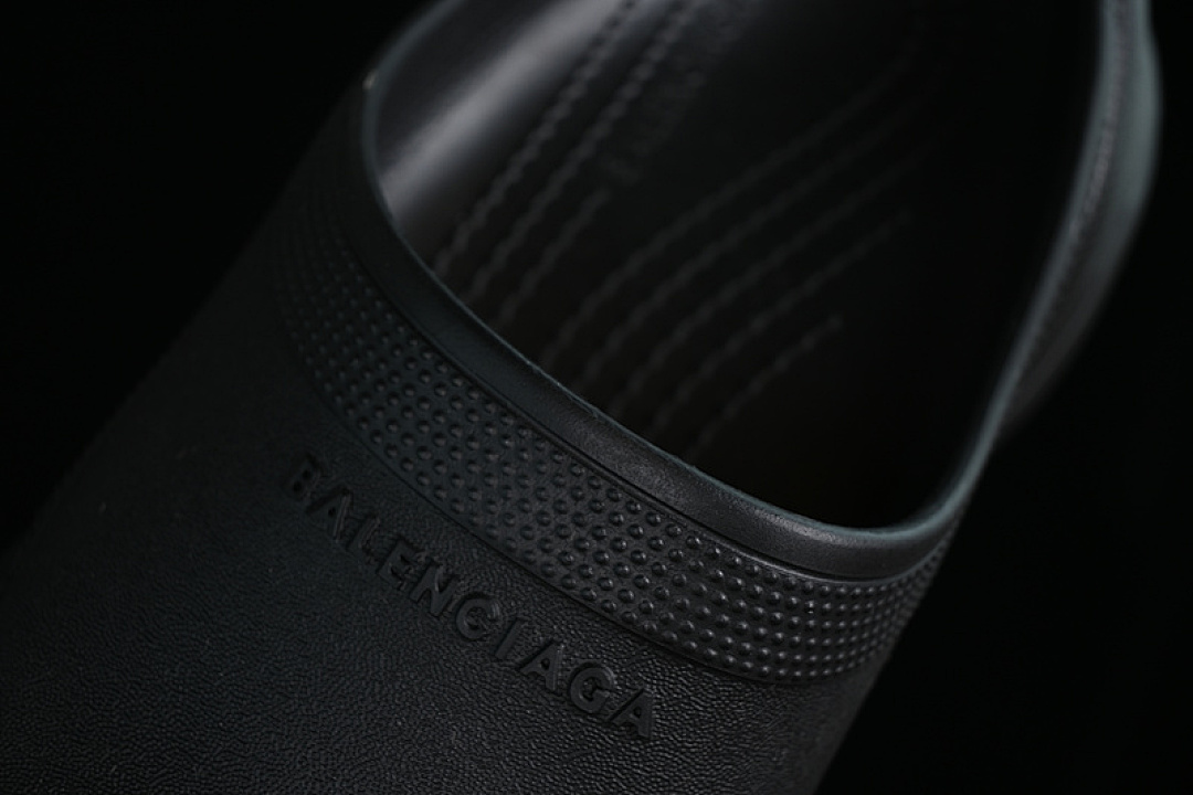 Balenciaga [W1S8E1000]-[BA*LEN*CIAGA POOL CROCS BLACK]-[WOMAN:36-40] - Image 6