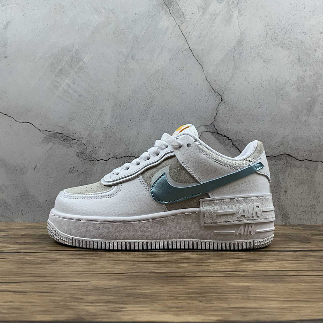 Nike Nike AIR FORCE 1 SHADOW WHITE/VAST GREY/UNIVERSITY GOLD/GLACIER ICE · DA4286-100, photo 1