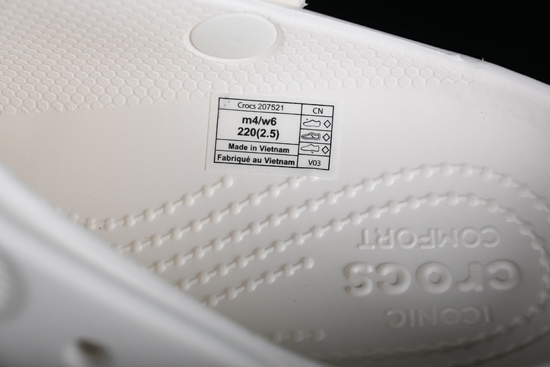 Crocs [CROCS DUAL USE BEACH HOLE SHOES WHITE]-[WOMAN:34-39]-[MAN:40-46] - Image 3