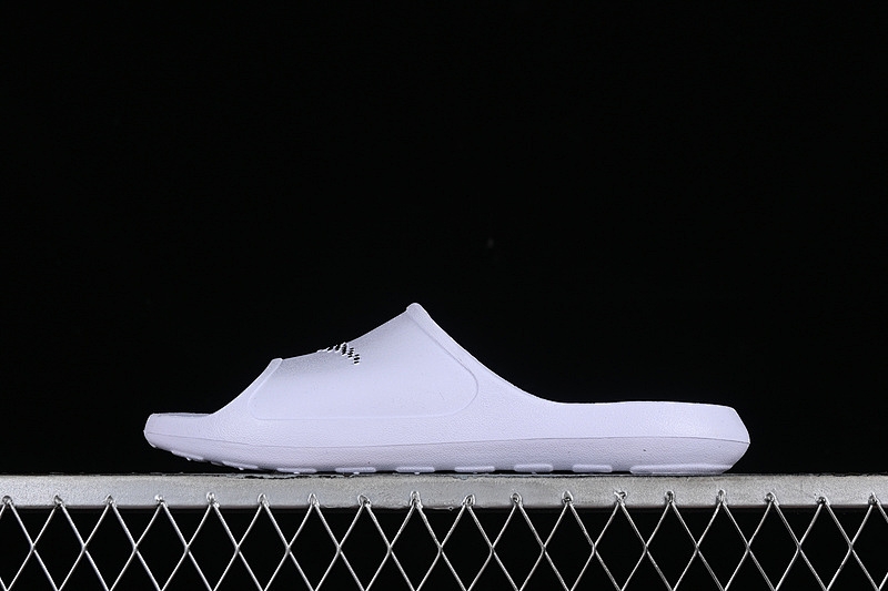 Nike Nike VICTORI ONE SHOWER SLIDE POLKA SWOOSH WHITE/BLACK/WHITE · CZ5478-100, photo 1