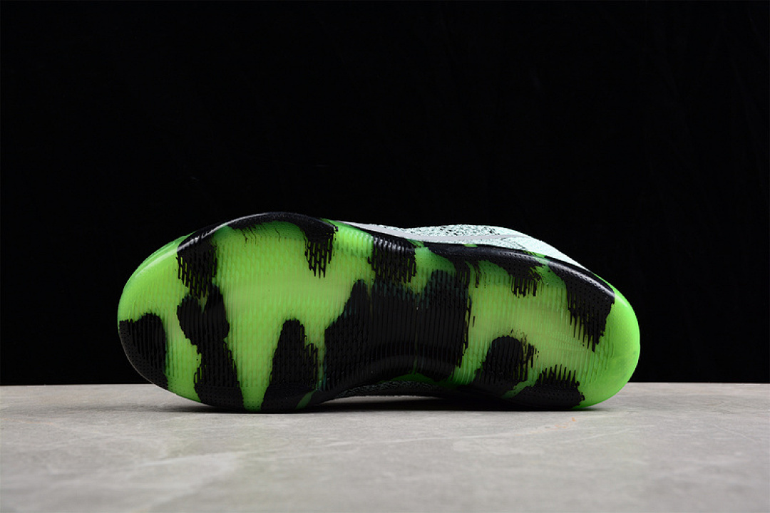 Nike [8244521-305]-[KOBE 11 LOW EASTER BLACK/BLACK/GREEN]-[MAN:40-46] - Image 14