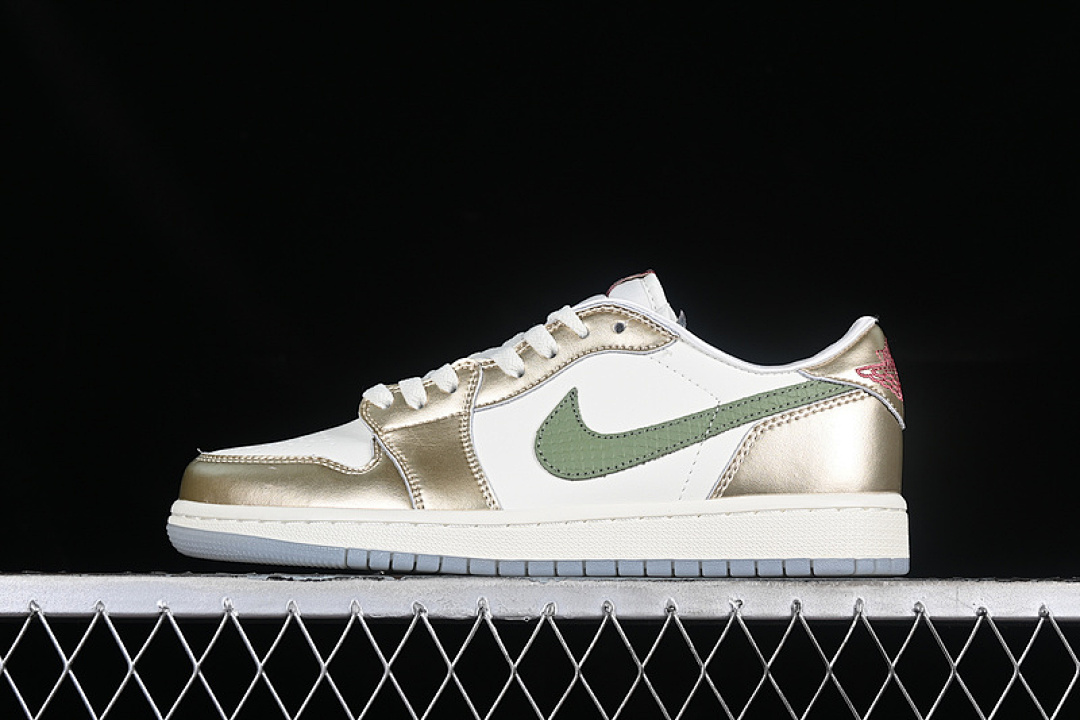 Jordan [FQ6593-100]-[AIR JORDAN 1 RETRO LOW OG SAIL/OIL GREEN/METALLIC GOLD GRAIN/SATURN GOLD/CEDAR], photo 1