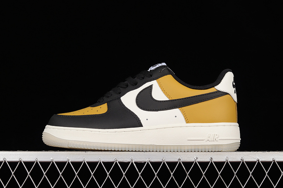 Nike [CJ8899-111]-[AIR FORCE 1 LOW 07 BLACK/WHITE-YELLOW]-[WOMAN:36-39]-[MAN:40-45], photo 1